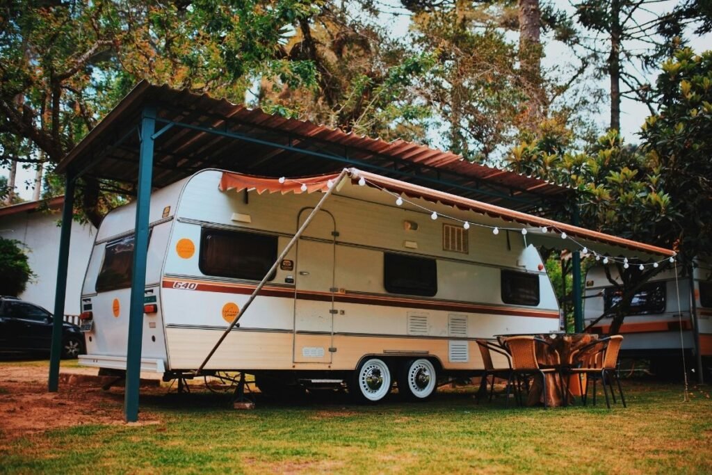 Vedlikehold av bobil for camping